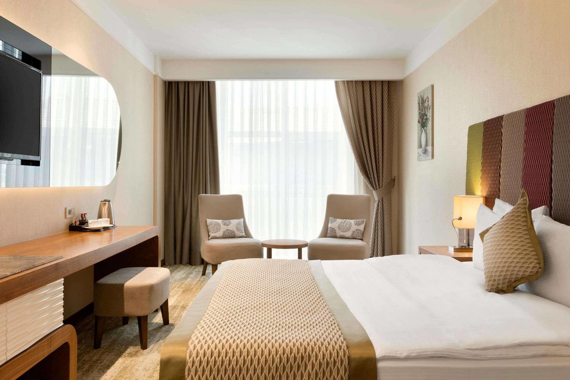 รามาดา บาย วินด์แฮม เกมลิก Hotel Gemlik ภายนอก รูปภาพ